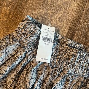 NWT Women’s American Eagle Skirt Size XS